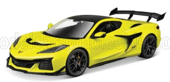 CHEVROLET CORVETTE ZR1 COUPE (2024), yellow