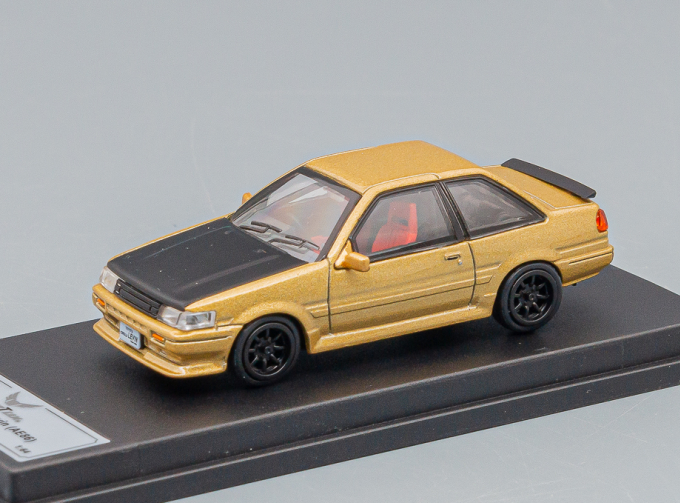 TOYOTA Corolla Levin AE86 (1983), gold