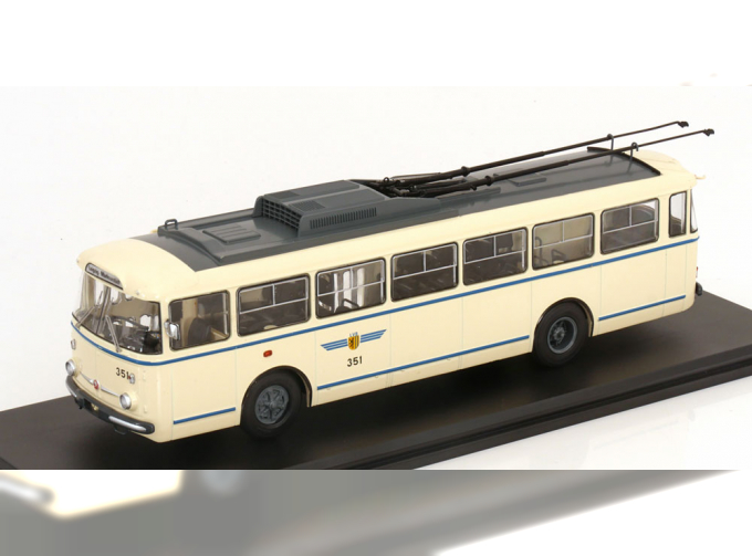 SKODA 9TR Leipziger Verkehrsbetriebe, creme blue