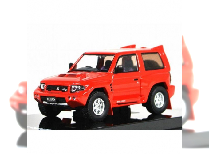 MITSUBISHI Pajero Evolution (2004), red