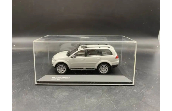 (Уценка!) MITSUBISHI Pajero Sport, pearl white