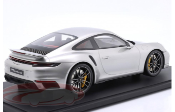 PORSCHE 911 (992.1) Turbo S (2020), silver metallic