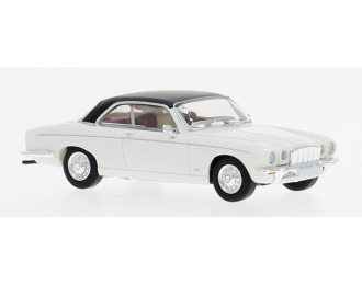 JAGUAR XJ-C (1973), white / black