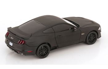 Сборная модель FORD Mustang GT with Wide Bode Kit (2019), matt-black