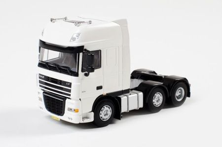 DAF XF 105 Super Space Cab, White Line 1:50, белый