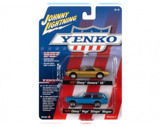 CHEVROLET Camaro SS (1967), gold , CHEVROLET Stinger Wagon (1972), blue with black stripes 