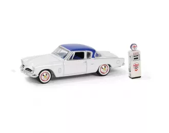 STUDEBAKER Commander Starliner With Gas Pump Wayne 505 (1954), white