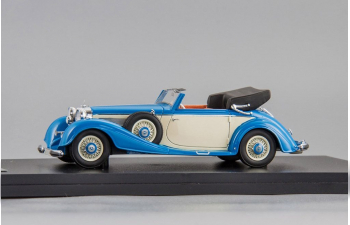 MERCEDES-BENZ 540K Typ A Cabriolet (1936), light blue / beige