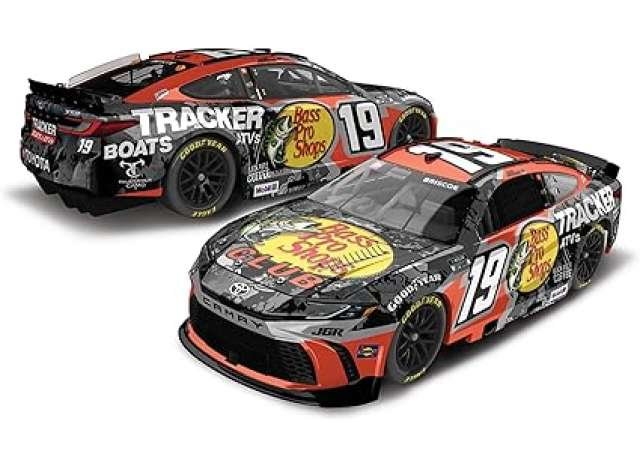 Toyota Camry #19 Chase Briscoe *Bass Pro Shops*, orange/grey 2025