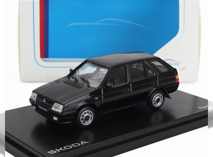 SKODA Forman Sw Station Wagon (1993), Black