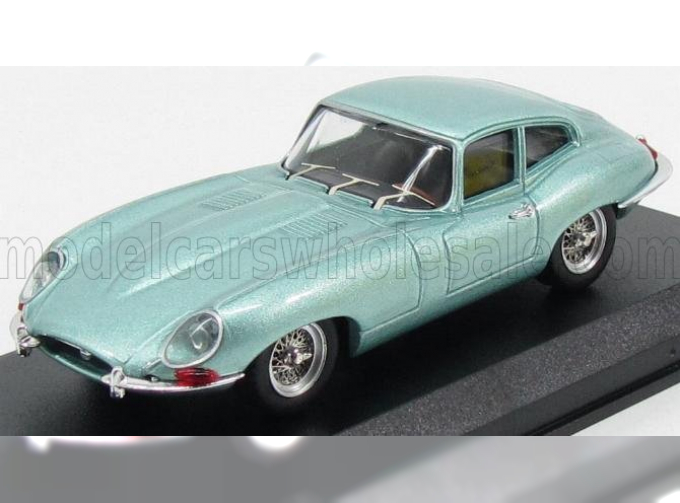 JAGUAR E-type Coupe 1961, Light Green Met