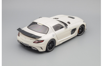 MERCEDES-BENZ SLS AMG 2013, light beige