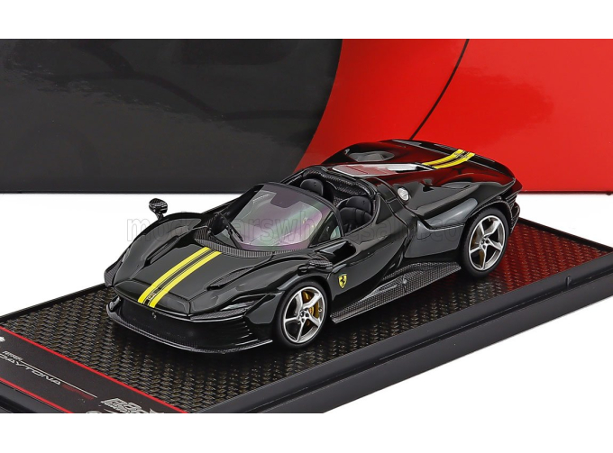 FERRARI Daytona Sp3 Serie Icona Open Roof (2022), Verde British - Green Yellow