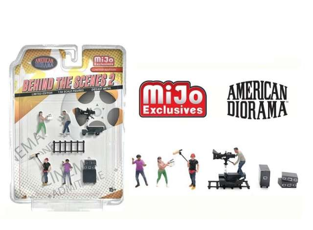 *Behind the Scenes 2* Figure Set
