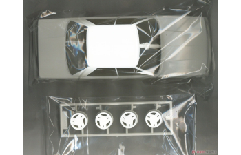 Сборная модель TOYOTA Cresta GX71 (High Socar)