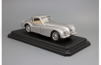 JAGUAR XK120 coupe (1948), silver