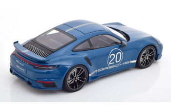 PORSCHE 911 (992) Turbo S with Sport Design Package (2021), blue