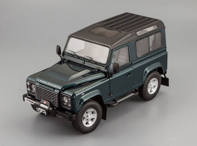 LAND ROVER Defender 90, antree green with black roof