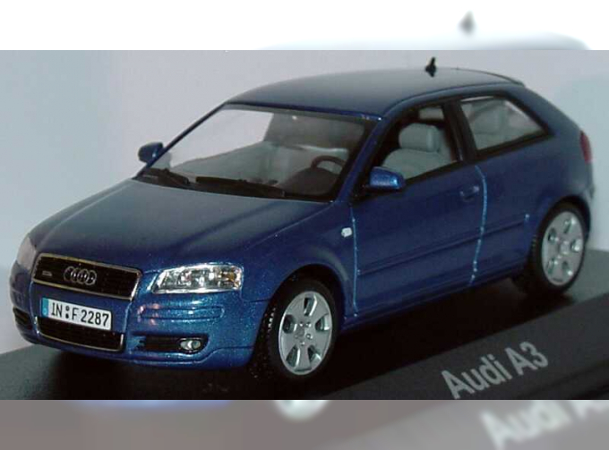 AUDI A3 Facelift 3d (2003), mauritius blue metallic (синий металиик)