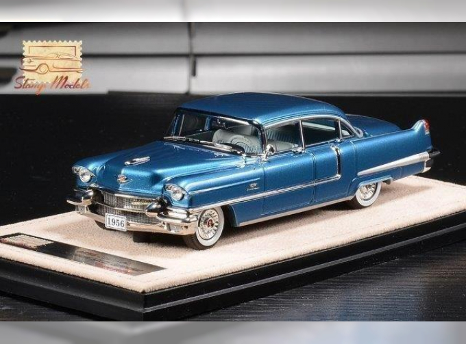 CADILLAC Fleetwood Sixty Special (1956), Bahama Blue Metallic