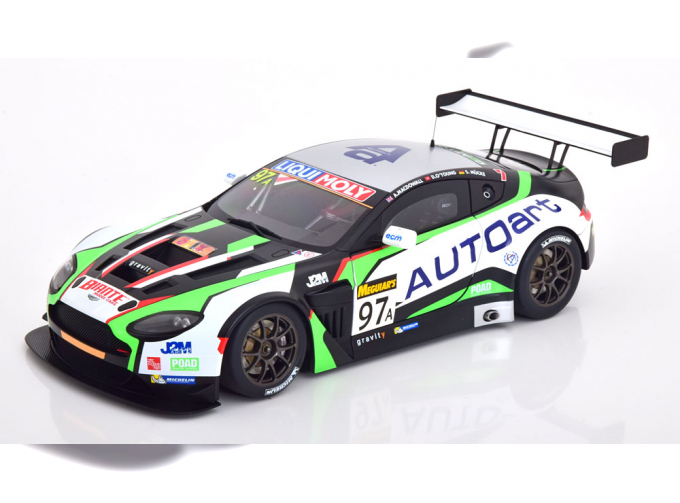 ASTON MARTIN V12 Vantage #97A 12h Bathurst MacDowall / OÝoung / Mücke (2015)