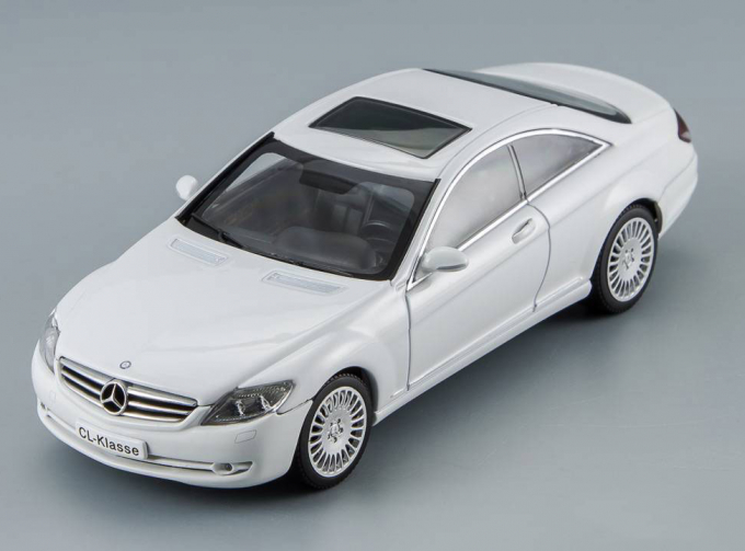 MERCEDES-BENZ CL500 (2006), white