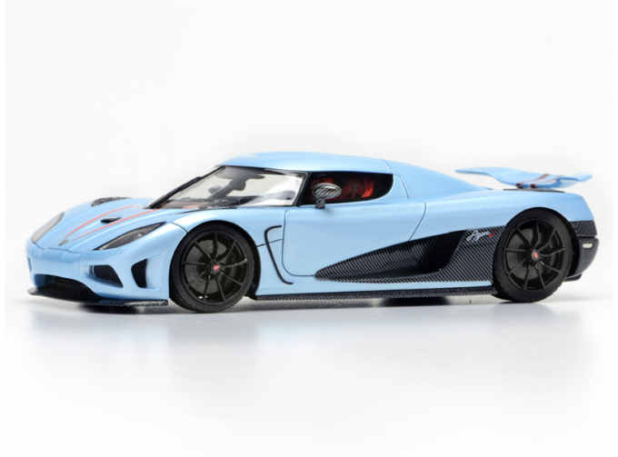 Koenigsegg Agera R (light blue)