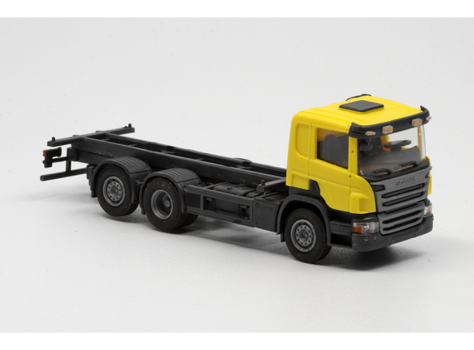 SCANIA P 6х2 контейнеровоз 20", желтый