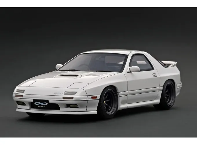 MAZDA Savanna RX-7 Infini (FC3S), white