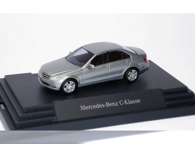 MERCEDES-BENZ C-Class Avantgarde, silver