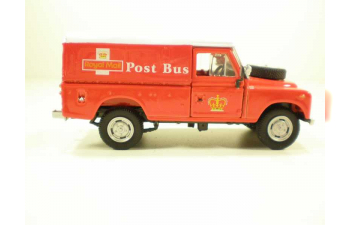 LAND ROVER Series III 109 Royal Mail, Classic cars, red