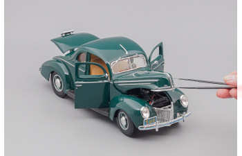 FORD Deluxe Coupe 1939, green