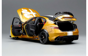 ALFA ROMEO GIULIA GTAm №227 Racing (2021), gold/white