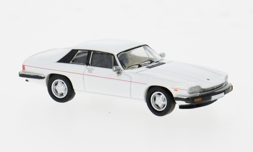 JAGUAR XJ-S (1981), white