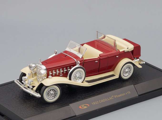 CADILLAC Phaelon v16 1932, beige / red