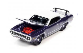 Plymouth GTX In 1971 Violet Metallic