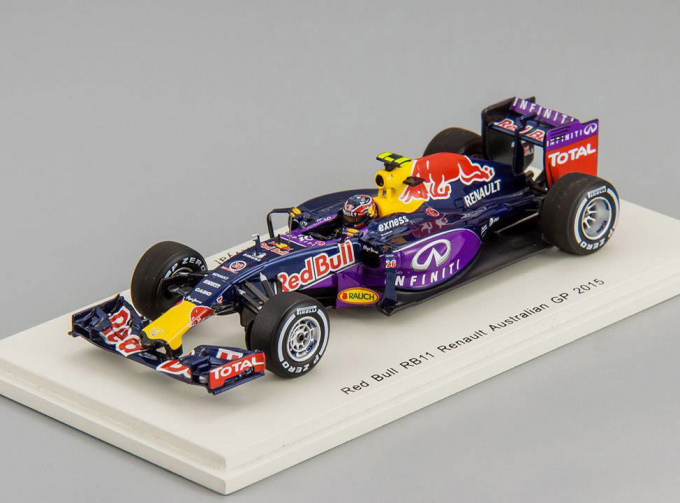 Red Bull RB11 Renault Australian GP #26 Infiniti Red Bull Racing Daniil Kvyat (2015), blue / purple