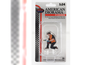 FIGURES Man Wheel Cleaning, Black Orange