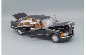 MERCEDES-BENZ 560 SEL (W126) 1989 black metallic