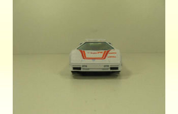 LAMBORGHINI Countach 5000 (76), белый