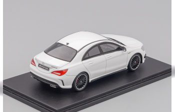 MERCEDES-BENZ CLA 45 AMG (2014), white