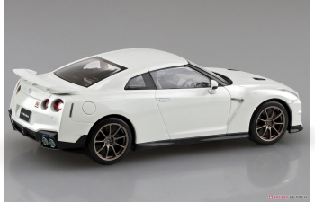 Сборная модель Nissan GT-R R35 (2024), Brilliant White Pearl