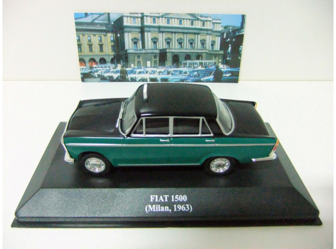 FIAT 1500 (Milan, 1963), Collection Les Taxis du monde, black / green