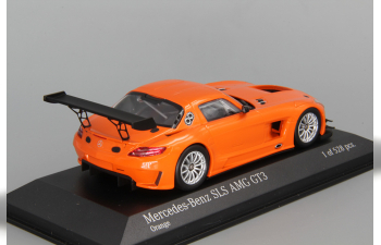 MERCEDES-BENZ SLS AMG GT3 'Street' (2011), orange