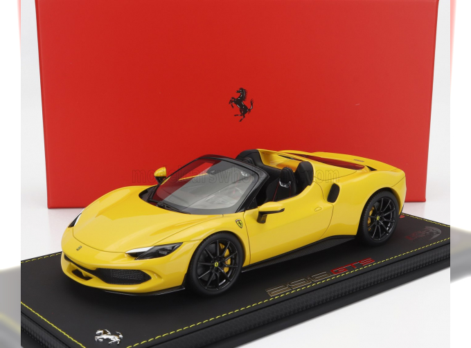 FERRARI 296 Gts Spider (2022) - Con Vetrina - With Showcase, Giallo Modena - Yellow