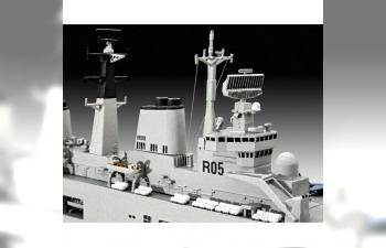 Сборная модель Линейный крейсер HMS Invincible (Фолклендская война)