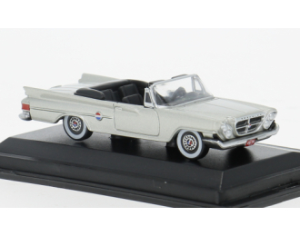 Chrysler 300G, silver