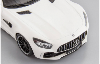 MERCEDES-BENZ-AMG GT-R, white