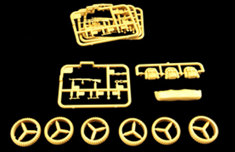 Сборная модель German Horch Fu.Kw.(Kfz.15) Radio Car