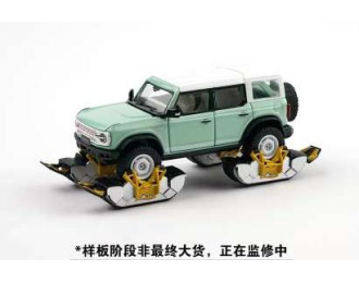 FORD Bronco GEN 6, green / white
